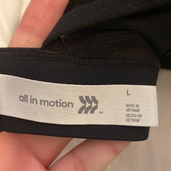 ✨2/$10 Target Camo Sports Bra - Picture 5 of 5